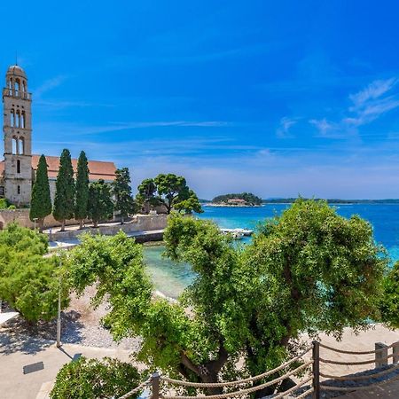 Beach Bay Hvar Hotel Hvar Town Esterno foto
