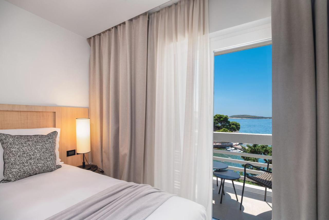 Beach Bay Hvar Hotel Hvar Town Esterno foto