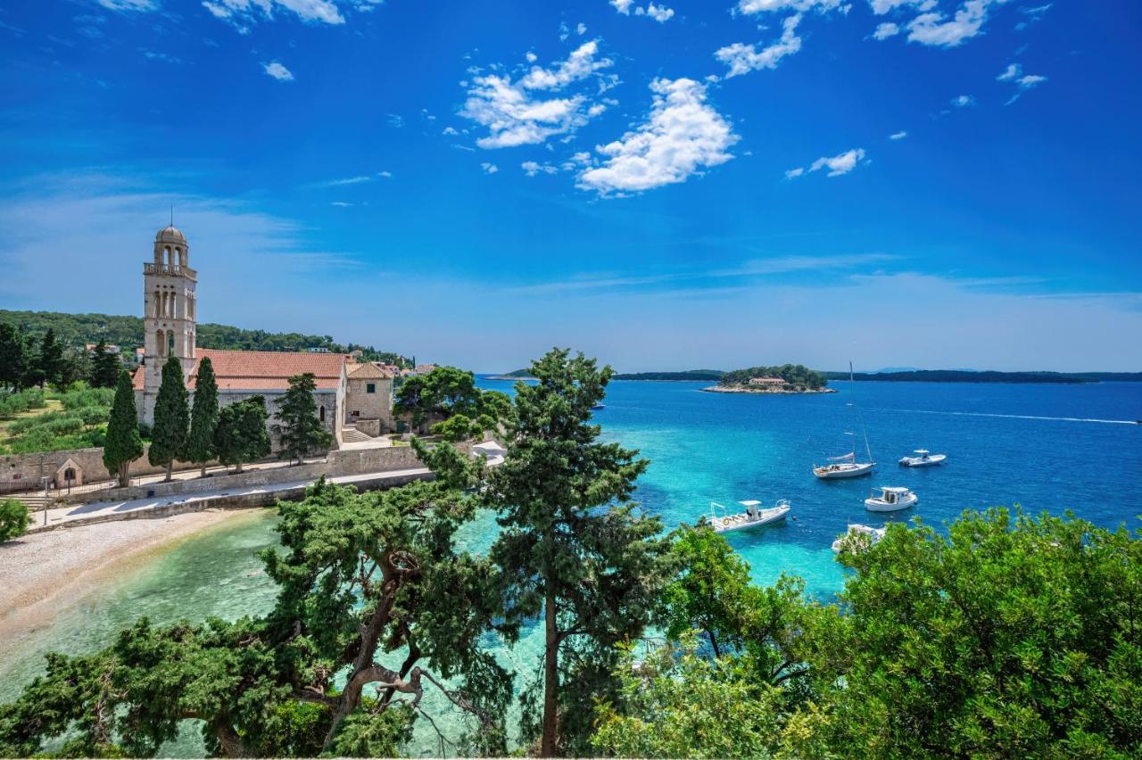 Beach Bay Hvar Hotel Hvar Town Esterno foto